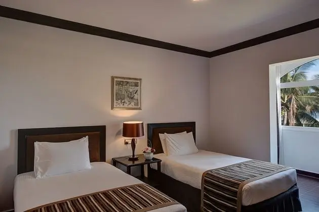 Oda, 3 Yatak Odası, Sigara İçilebilir (Dining and Kitchen Area)