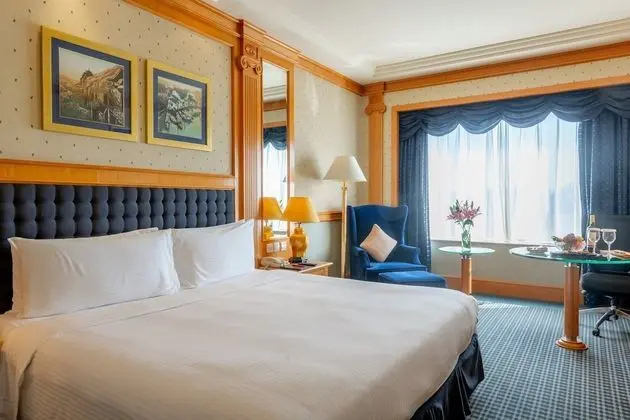 Standard Oda, 1 En Büyük (King) Boy Yatak, Business Dinlenme Salonu Kullanımı