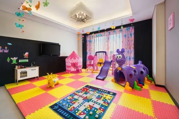 Junior Süit, 1 En Büyük (King) Boy Yatak (Living Area Kid Theme)