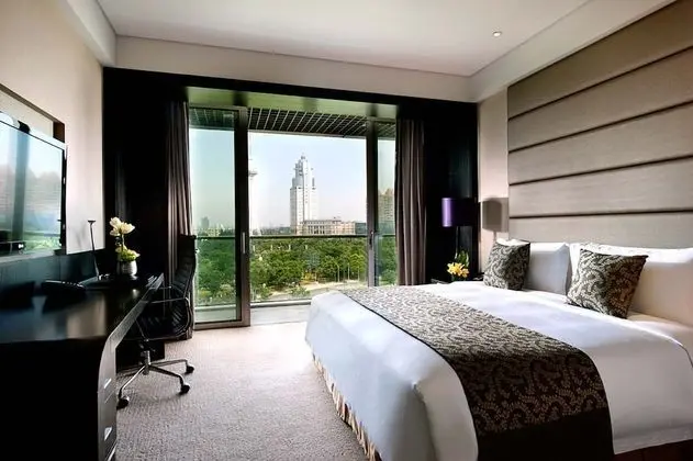 Premium Oda, 1 En Büyük (King) Boy Yatak