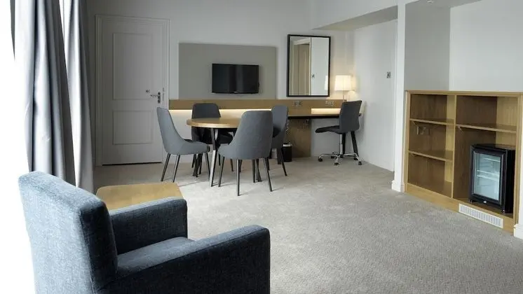 Süit, 1 Yatak Odası (Lounge Access)