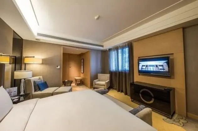 Standard Oda, 1 En Büyük (King) Boy Yatak (High Floor)
