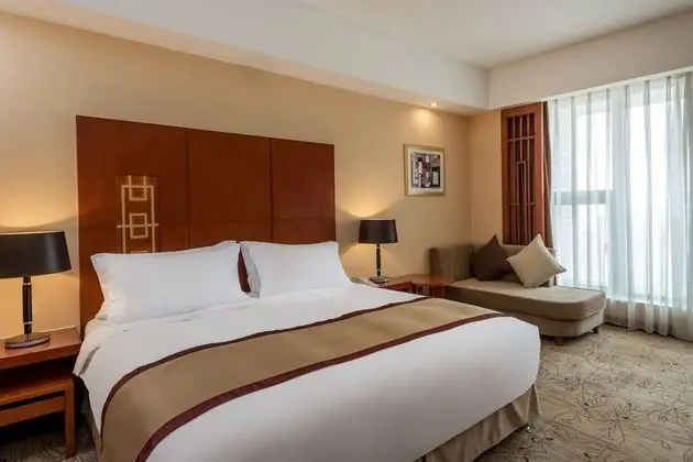 Premium Oda, 1 En Büyük (King) Boy Yatak, Sigara İçilmez (High Floor Lounge Access)