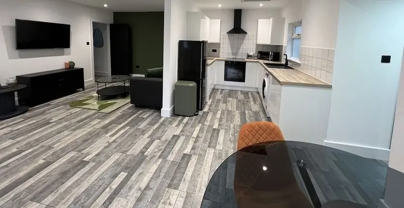 Apart Daire, Banyolu/Duşlu (Apt 3)