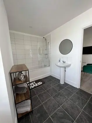 Apart Daire, Özel Banyo (Crows Nest Apt 2)