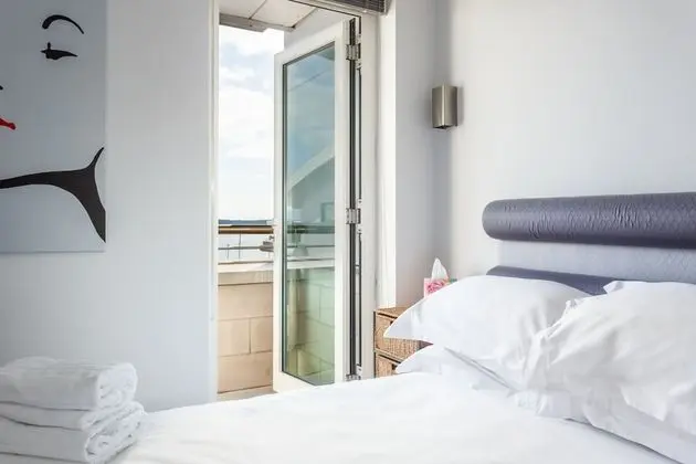 Ev (2 Bedrooms)