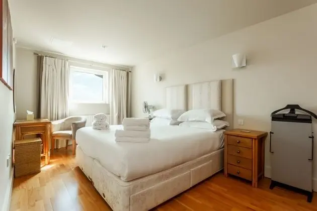Ev (2 Bedrooms)