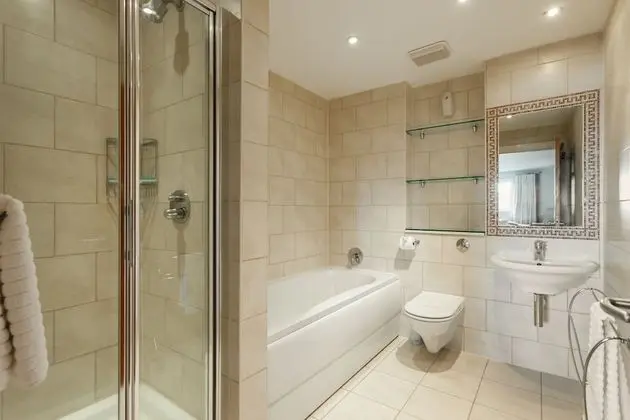 Ev (2 Bedrooms)