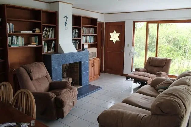 Classic House with 5 Bedrooms