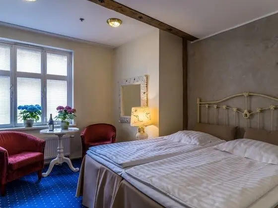 Standard Tek Büyük Yataklı Oda