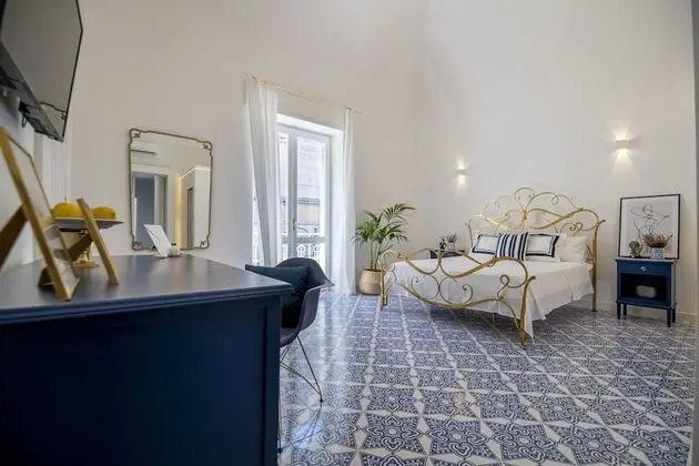 Superior Tek Büyük Yataklı Oda, Balkon
