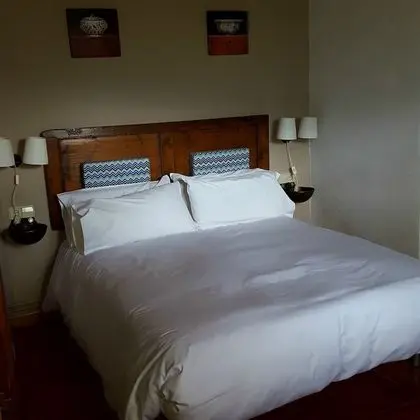 Tek Büyük Yataklı Oda, Dağ Manzaralı