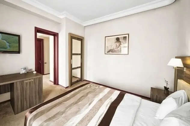 Standard Tek Büyük veya İki Ayrı Yataklı Oda
