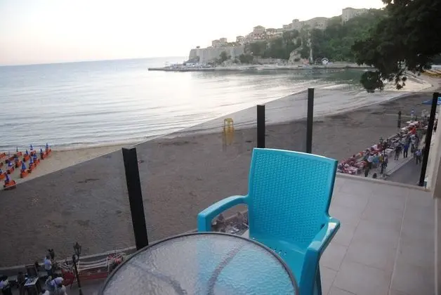 One-Bedroom Apartment with Balcony Sea View