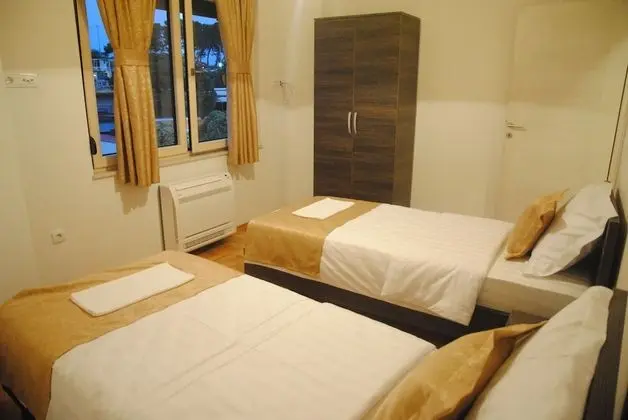 Two-Bedrooms Apartment with Balcony Sea View