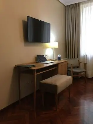 Standard Büyük Yataklı Tek Kişilik Oda