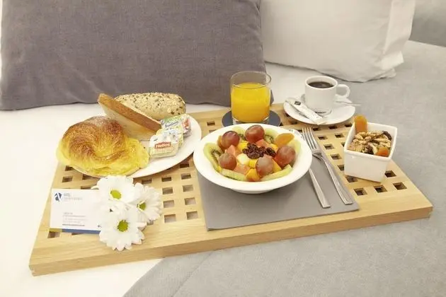 Premium Tek Büyük Yataklı Oda