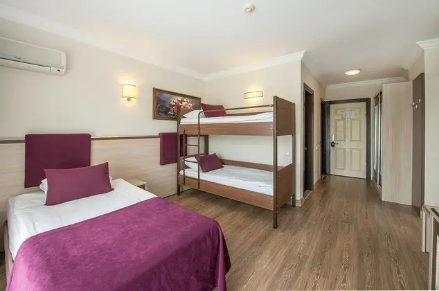 https://imagessl.etstur.com/files/images/hotelImages/TR/51574/l/Crystal-Aura-Beach-Resort---Spa-Oda-150466.jpg