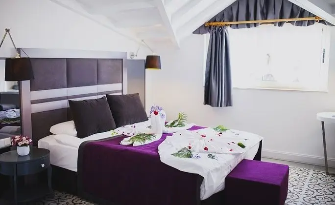 https://imagessl.etstur.com/files/images/hotelImages/TR/51574/l/Crystal-Aura-Beach-Resort---Spa-Oda-39400.jpg