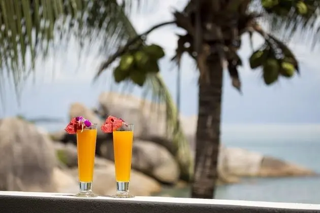 Deluxe Beachfront Room