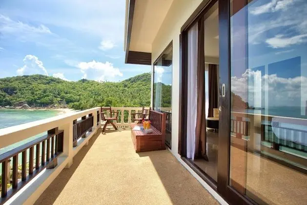 Grand Seaview Room