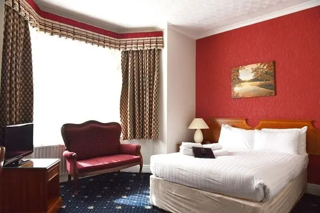 Standard Tek Büyük Yataklı Oda