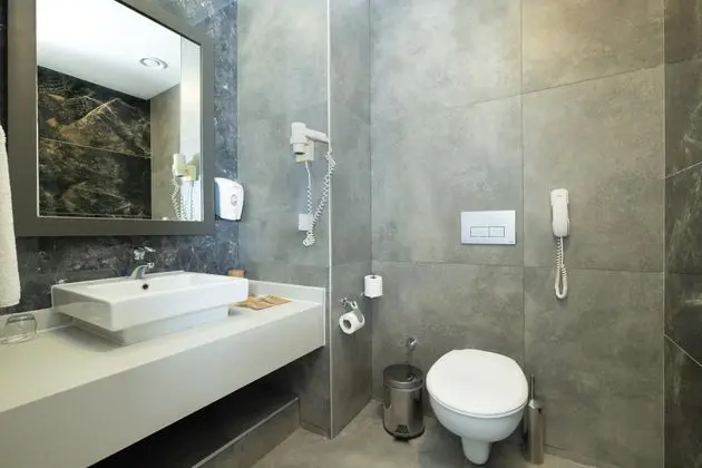 https://images.etstur.com/imgproxy/resize/2560x1440/files/images/hotelImages/etsrooms/529/Crystal_Centro_Pearl_Collection_20260624152653_5.jpg