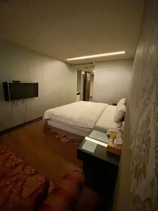 Basic Tek Büyük Yataklı Oda