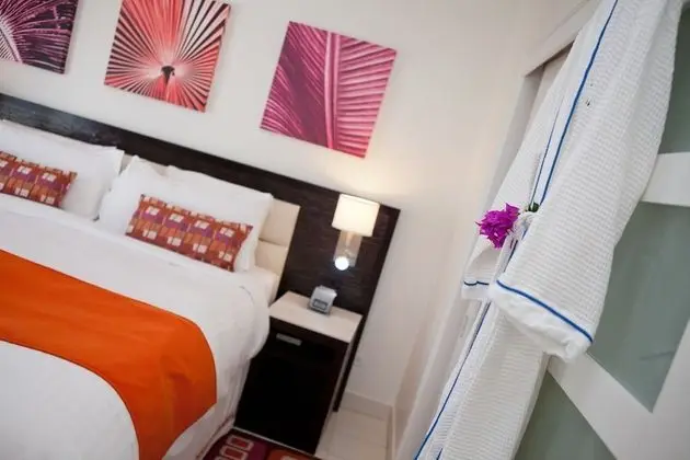 Pool Garden View Room, Guest room