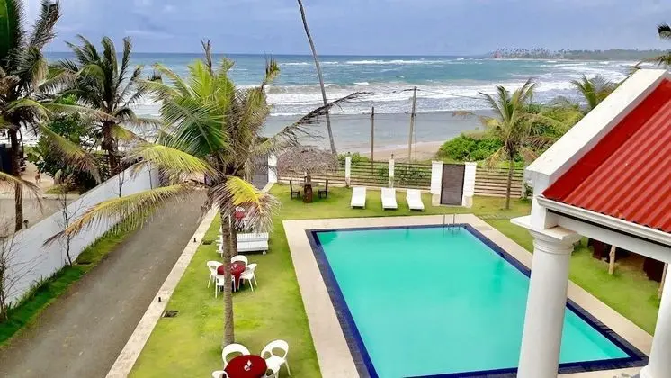 Deluxe Tek Büyük Yataklı Oda, Balkon, Plaj Manzaralı