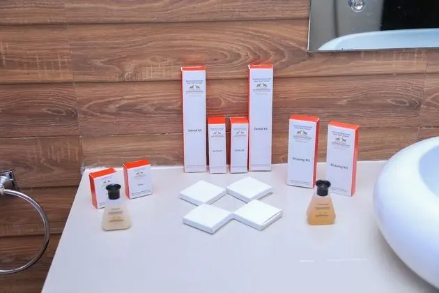 Deluxe Tek Büyük Yataklı Oda, Balkon, Plaj Manzaralı