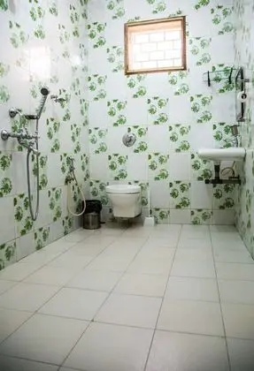 Premium Tek Büyük Yataklı Oda