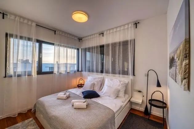 Panoramic Apart Daire, 3 Yatak Odası, Kişiye Özel Havuzlu, Deniz Manzaralı