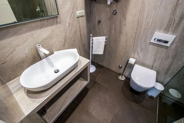 Panoramic Apart Daire, 3 Yatak Odası, Kişiye Özel Havuzlu, Deniz Manzaralı