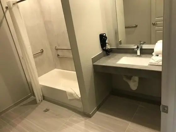 Standard Oda, 1 En Büyük (King) Boy Yatak, Sigara İçilmez