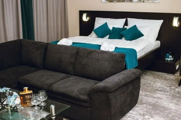 Deluxe Tek Büyük Yataklı Oda