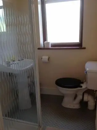 Tek Kişilik Oda, Ortak Banyo