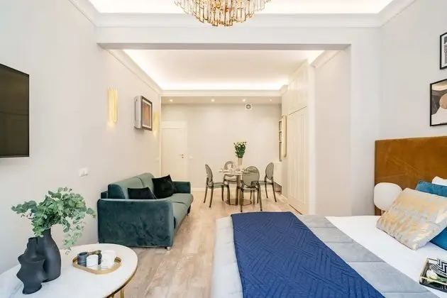 Deluxe Stüdyo Süit