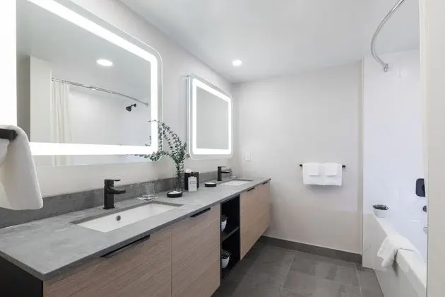 Deluxe Çatı Katı (Loft), 1 En Büyük (King) Boy Yatak ve Çekyat