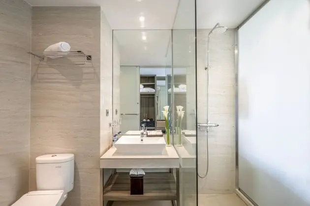 Deluxe Oda, Balkon, Havuz Manzaralı
