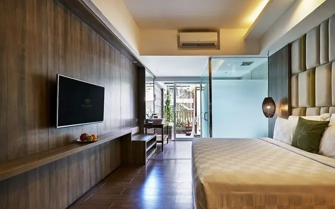 Deluxe Oda, Havuz Manzaralı (Hot Tub)