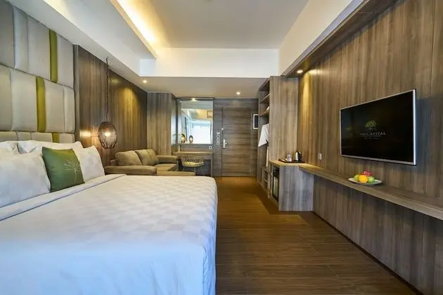 Deluxe Oda, Havuz Manzaralı (Hot Tub)