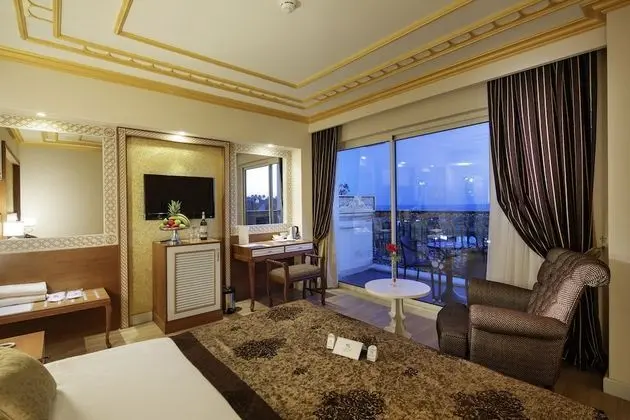 Standard Oda, Kısmi Deniz Manzaralı