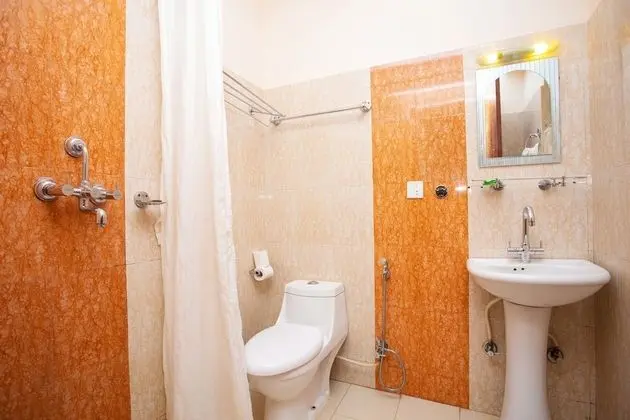 Deluxe Tek Büyük Yataklı Oda, Balkon, Dağ Manzaralı