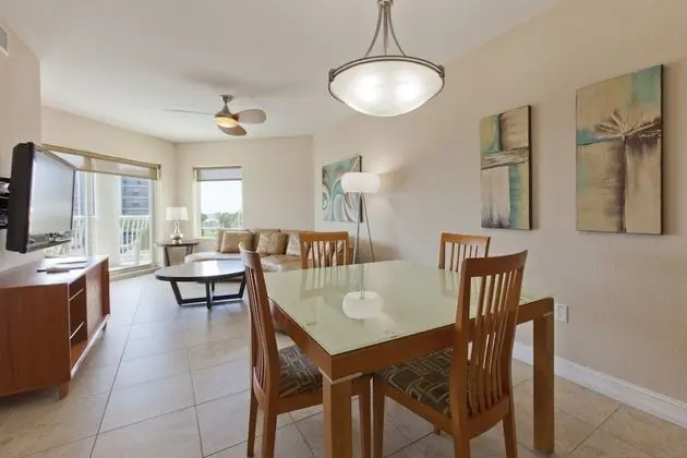 Süit, Birden Çok Yatak, Havuz Manzaralı (2 Bedroom Suite)