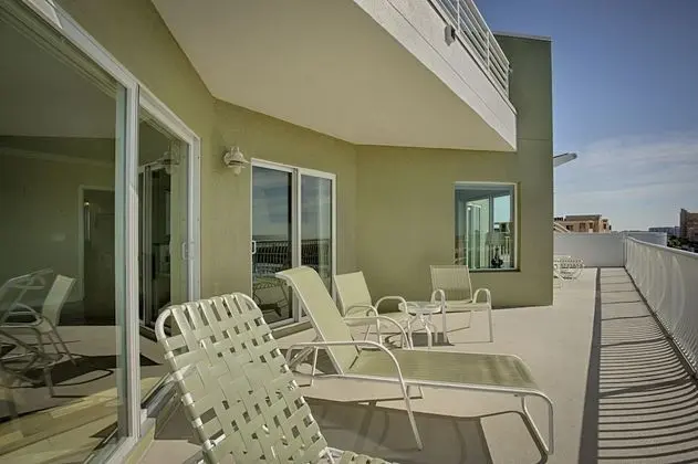 Süit, Birden Çok Yatak, Havuz Manzaralı (3 Bedroom Penthouse Suite)