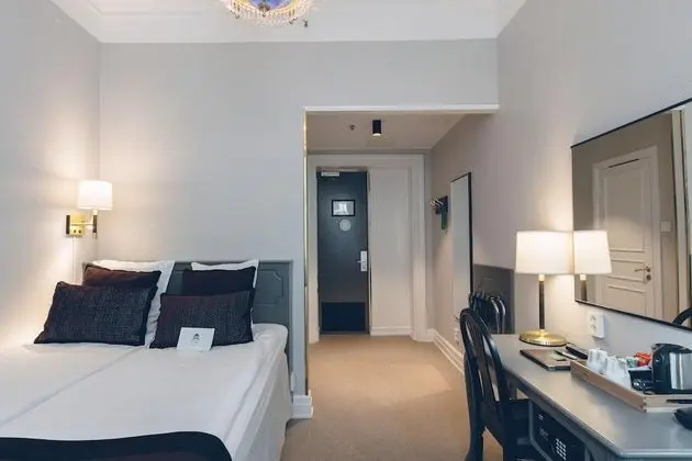 Economy Tek Büyük Yataklı Oda