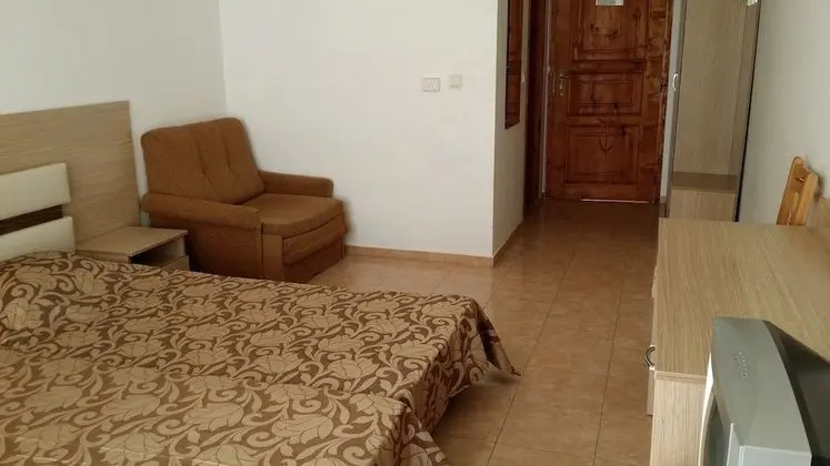 Standard Tek Büyük veya İki Ayrı Yataklı Oda, Balkon, Şehir Manzaralı