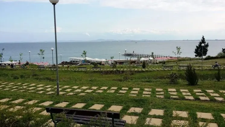 Standard Üç Kişilik Oda, Balkon, Kısmi Deniz Manzaralı