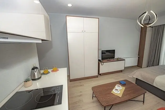 Standard Tek Büyük Yataklı Oda